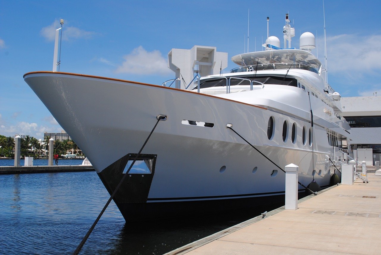 Maritimo 73