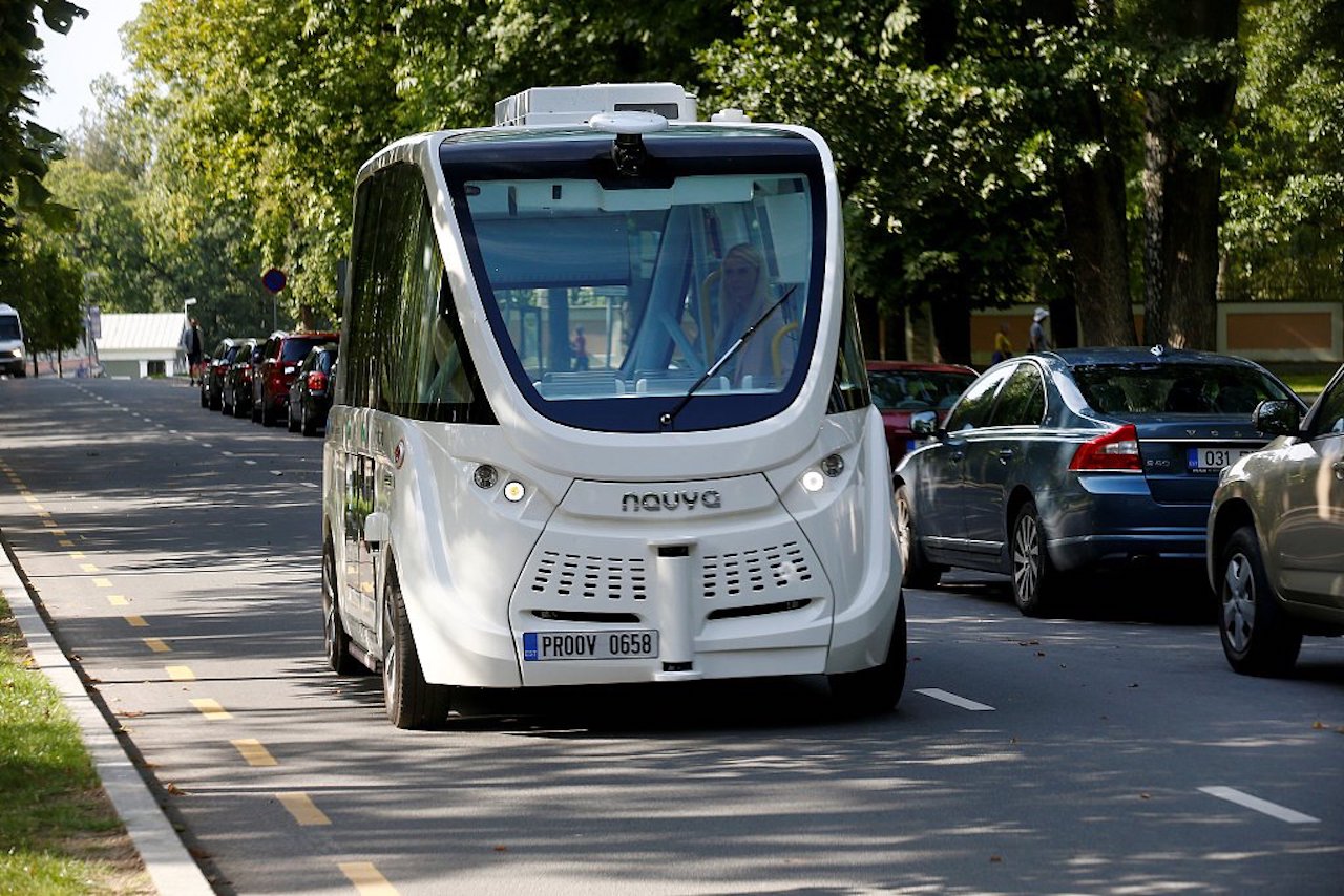 autobus guida autonoma tallin