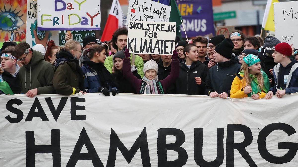 fridays for future greta thunberg