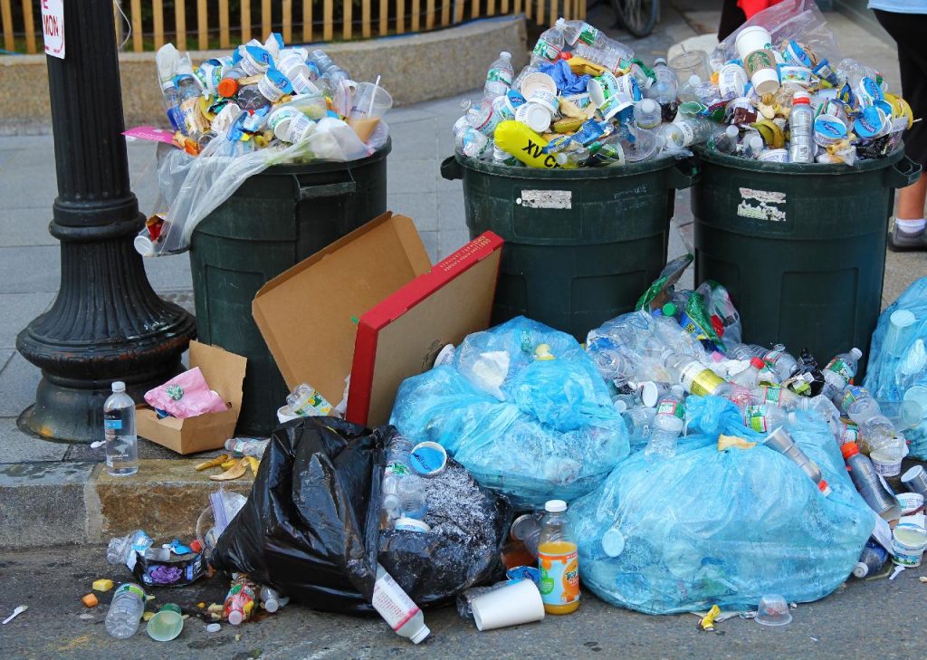 coronavirus-plastica-monouso