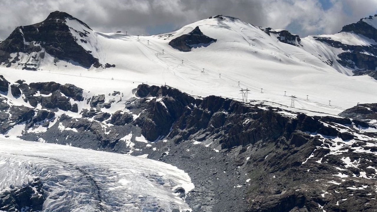 ghiacciaio neve artificiale