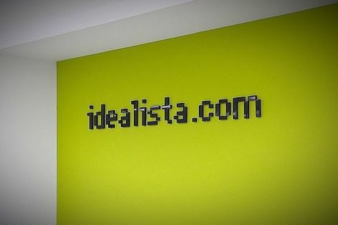 eqt acquisisce idealista
