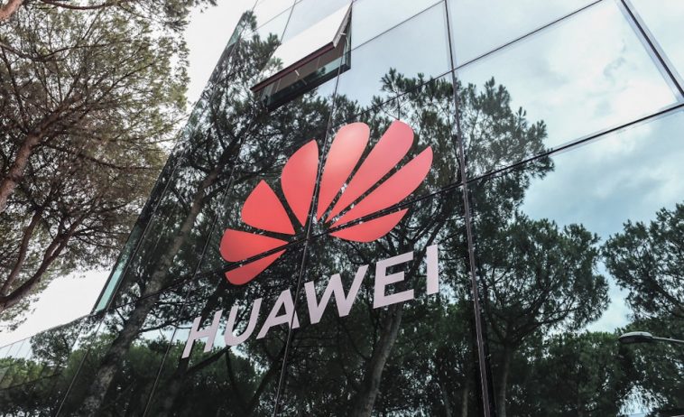 huawei attacca google e samsung