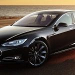 tesla auto elettrica