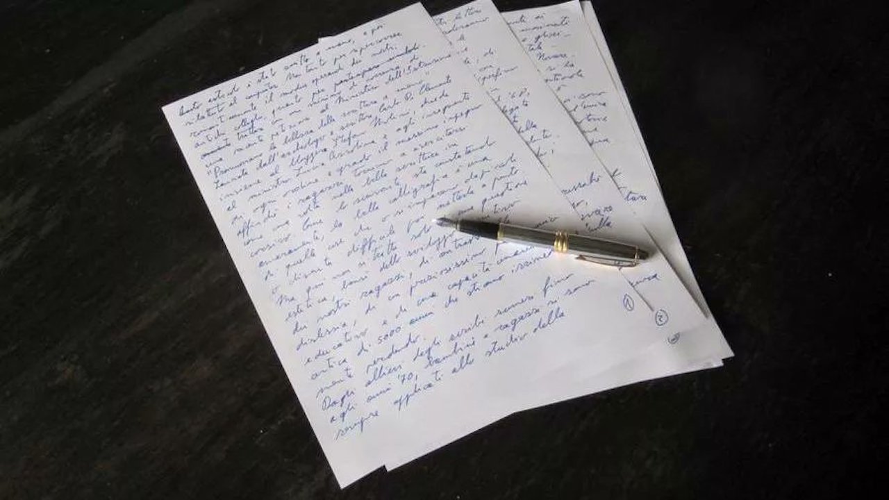scrivere a mano