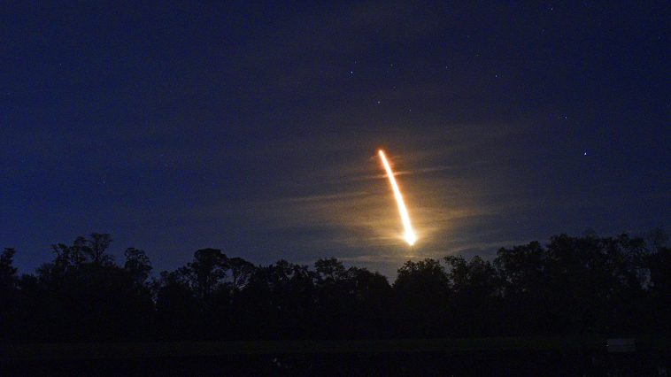 spaceX Falcon 9