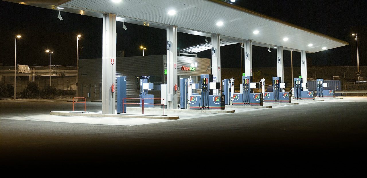 distributore di benzina ip vicino a me