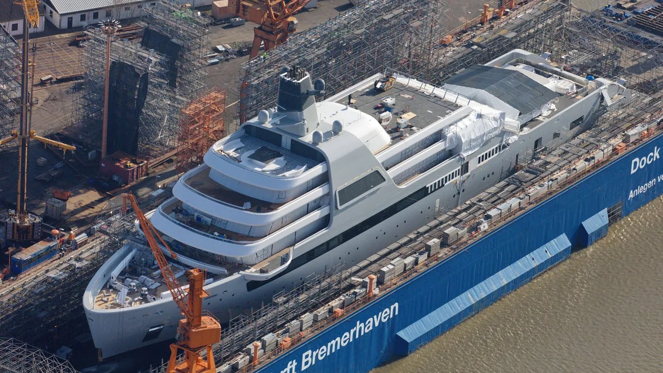 Solaris superyacht Abramovich