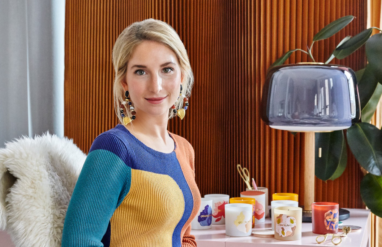 Otherland, Abigail Cook Stone sulle sue strategie di marketing