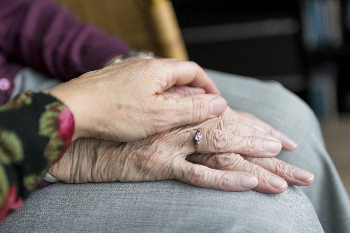 hands gbbf2968f2 1280