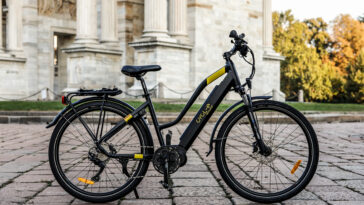 Cycl-e Around: la e-bike di Pirelli per sostenere la micromobilitàmicro