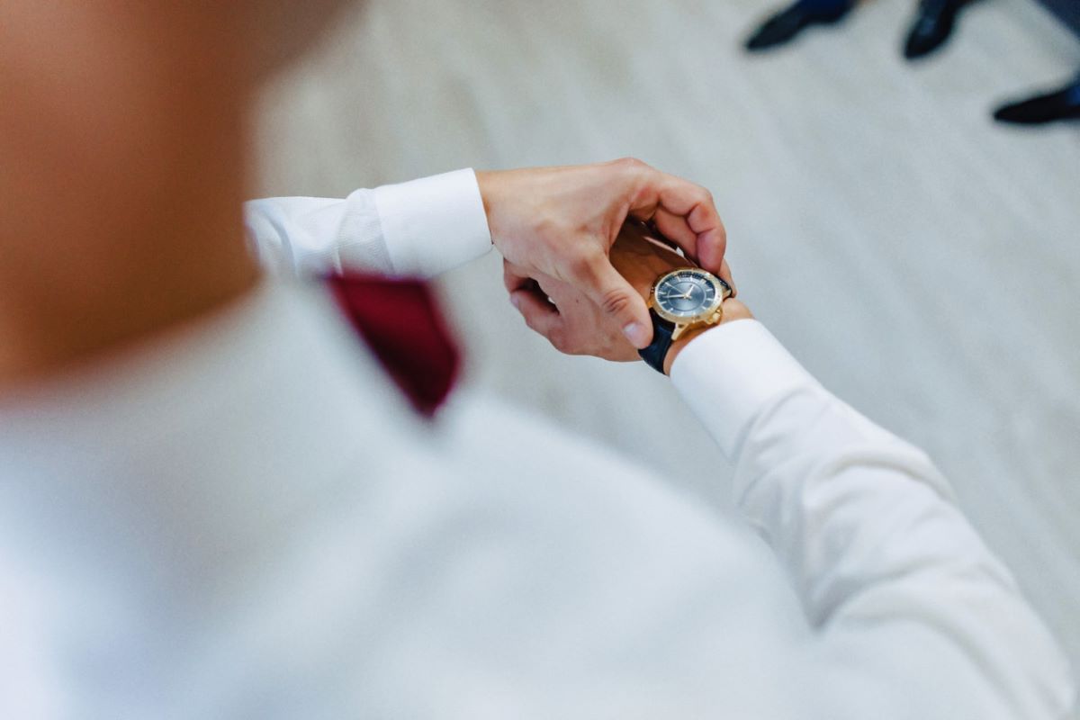 Guida alla manutenzione degli orologi: come far durare il tuo investimento