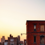 Immagine di Gisèle Pelicot attivista contro la violenza di genere