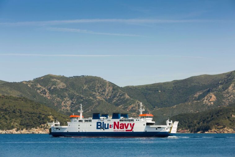 traghetto elba