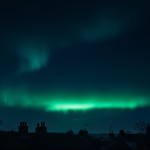 Misterioso fenomeno luminoso nel cielo della Scozia