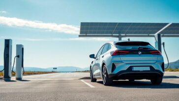 bmw i3 neue klasse autonomia da record e ricarica a 400 kw 1773852730