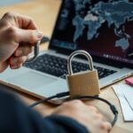 conflitto in medio oriente come le aziende devono rispondere al rischio informatico 1772517095