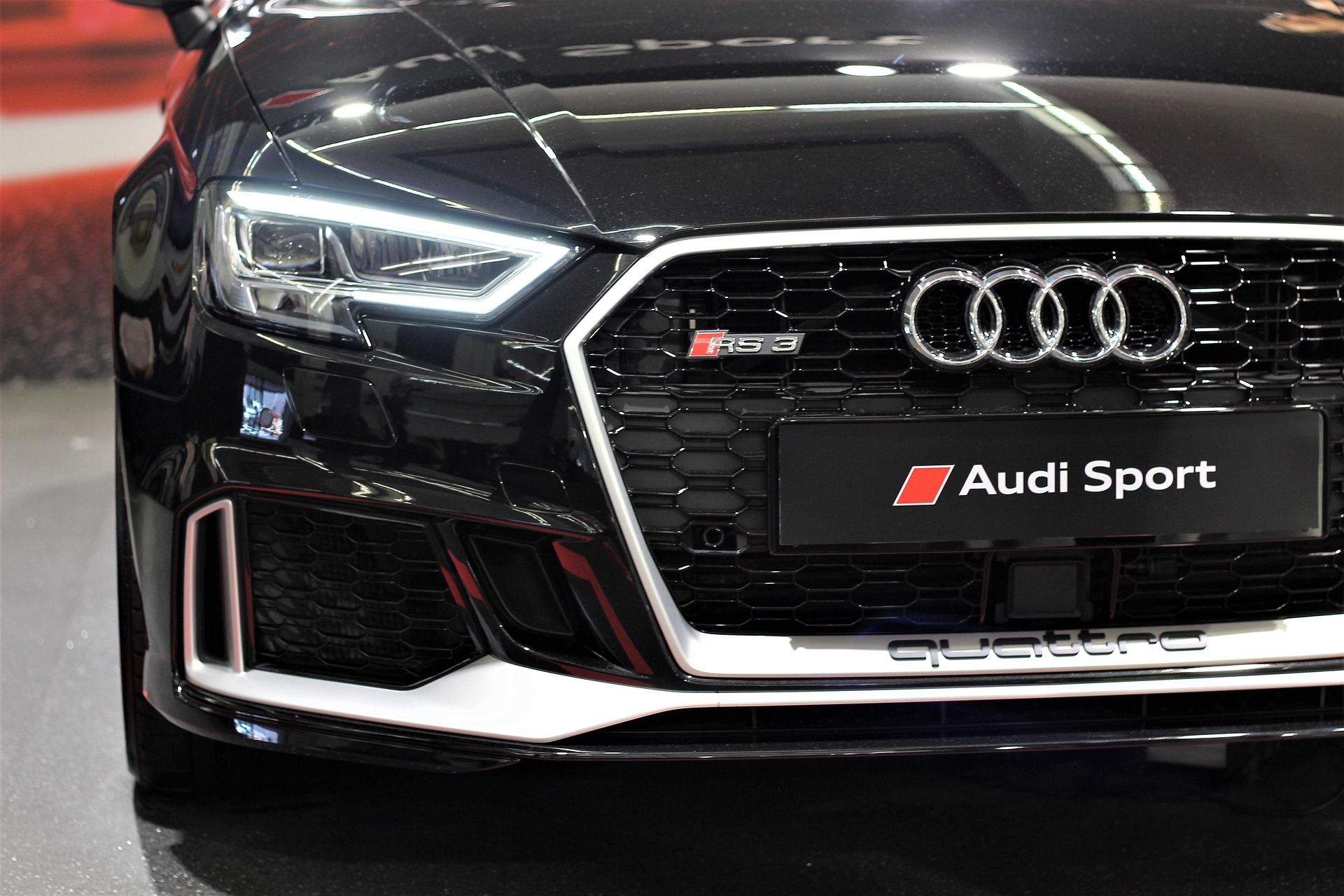 Come funziona il noleggio di un’Audi RS3 a breve termine